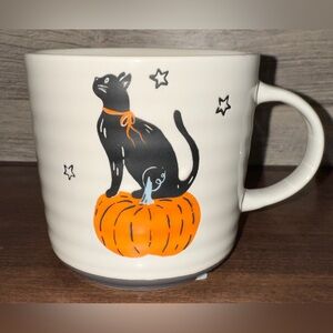 Cute 🥰 Halloween Black Cat 🐈‍⬛ Sitting on a Pumpkin 🎃 Mug by  Prima Design - New